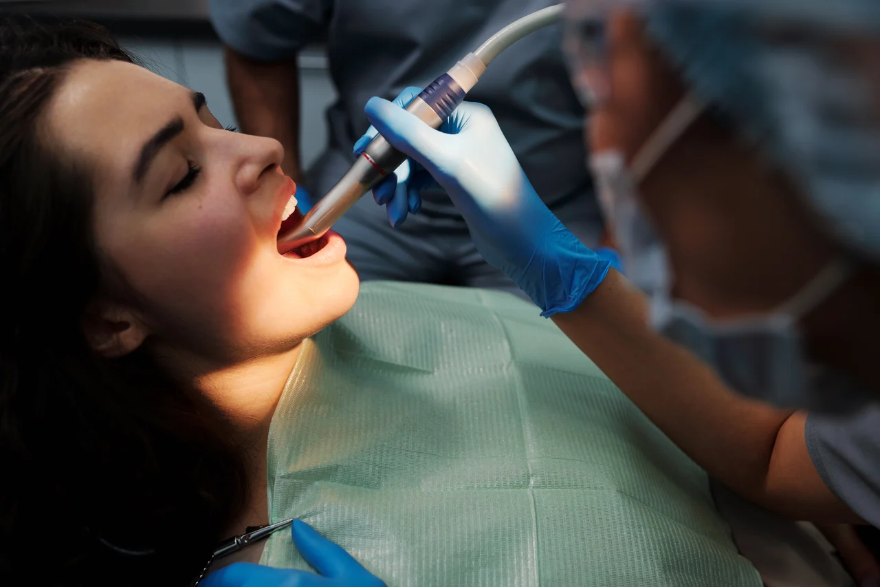 SANITAS Dental