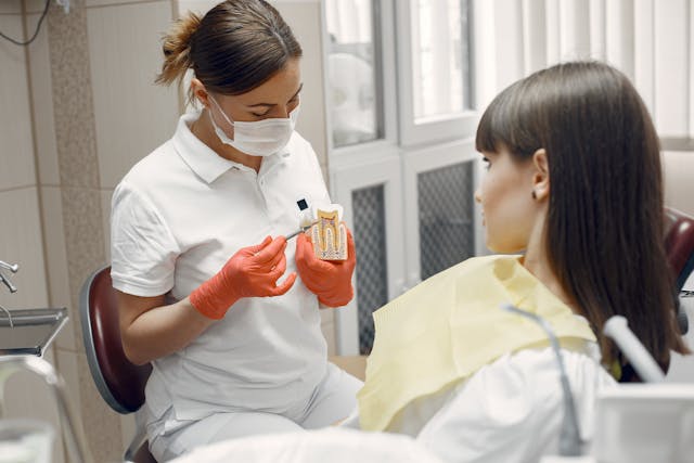 SANITAS  Dental Premium