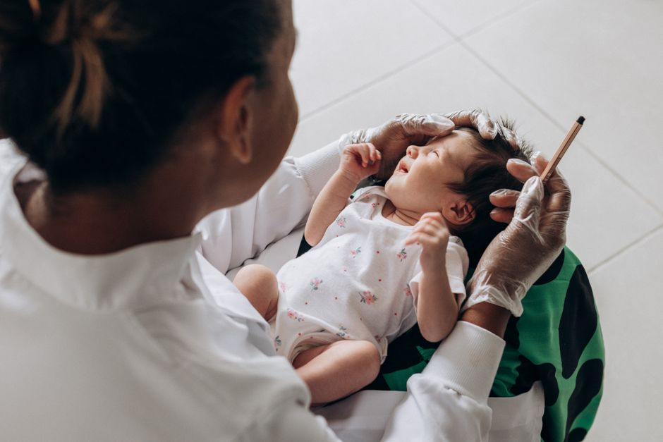 Seguro de salud para niños y bebés: guía y precios